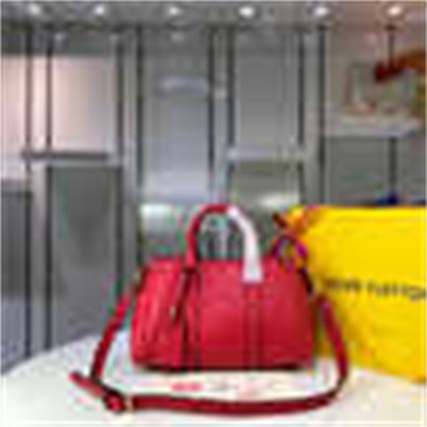 body brand designer luxury ale m44815 m44816 ladies handbags 2020 spring handbags iconic handles shoulder bags totes bag cross clutches
body brand designer luxury ale m44815 m44816 ladies handbags 2020 spring handbags iconic handles shoulder bags totes bag cross clutches