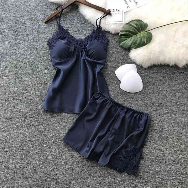 satin pajama set women sleepwear black lace v neck pyjamas sleeveless cute cami with shorts robes, Black;red
satin pajama set women sleepwear black lace v neck pyjamas sleeveless cute cami with shorts robes, Black;red