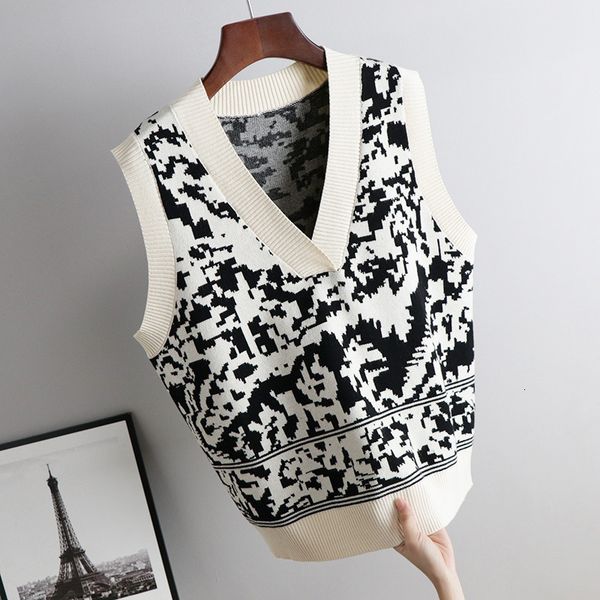 women's knits & tees european loose retro jacquard with low-necked v-sweater vest, sleeveless tank r518 nls4, White
women's knits & tees european loose retro jacquard with low-necked v-sweater vest, sleeveless tank r518 nls4, White