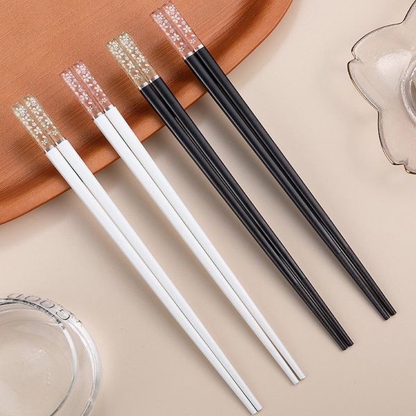 chopsticks 10 pairs amber cherry blossoms alloy non-slip high temperature resistant sushi kitchen supplie
chopsticks 10 pairs amber cherry blossoms alloy non-slip high temperature resistant sushi kitchen supplie