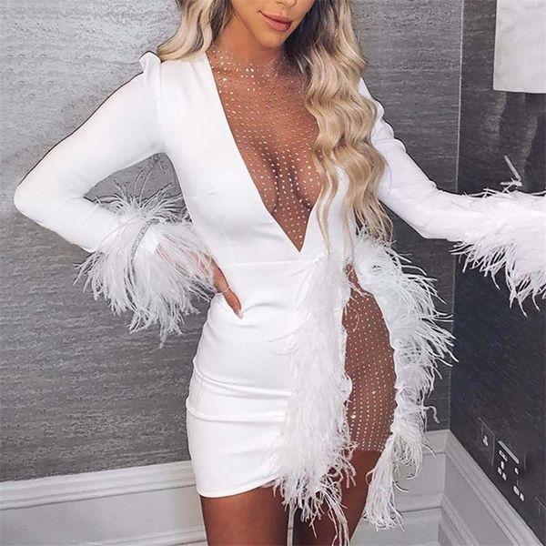 feather white dresses deep v neck sash sleeveless beads evening dress custom made mini above knee length party gown, Black;red
feather white dresses deep v neck sash sleeveless beads evening dress custom made mini above knee length party gown, Black;red