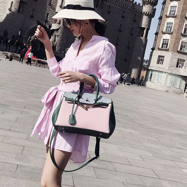 litchi pattern fashion hand large one shoulder bridal kelly bag women 2021 new
litchi pattern fashion hand large one shoulder bridal kelly bag women 2021 new