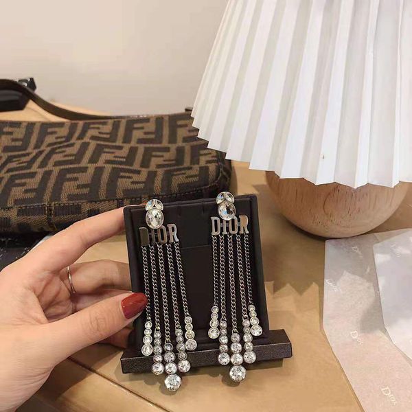 female baby same letter earrings earrings pearl earrings old with gift box package, Golden
female baby same letter earrings earrings pearl earrings old with gift box package, Golden