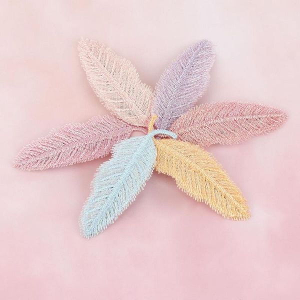 2pcs/lot colorful shiny leaves hairpins barrettes kids children leaf hair clips for girls plant bangs clip hair accessories, Slivery;white 
2pcs/lot colorful shiny leaves hairpins barrettes kids children leaf hair clips for girls plant bangs clip hair accessories, Slivery;white
