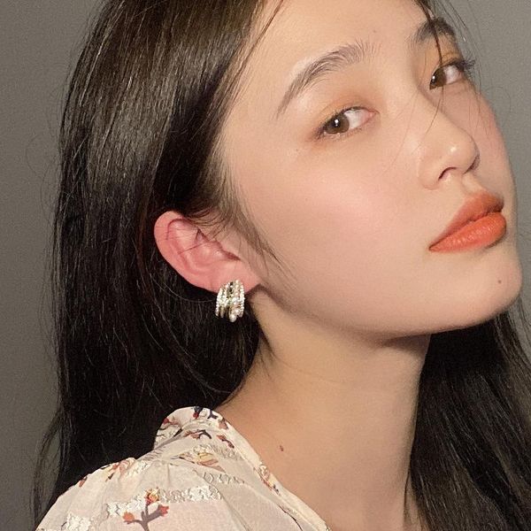 hoop & huggie korean-style light luxury multi-layer circle pearl stud earrings ins online influencer refined elegant all-match colorful, Golden;silver
hoop & huggie korean-style light luxury multi-layer circle pearl stud earrings ins online influencer refined elegant all-match colorful, Golden;silver