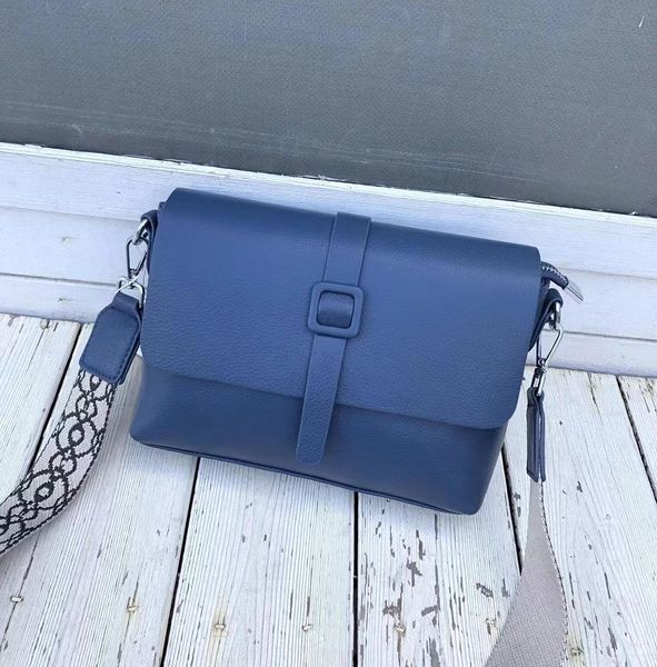 HBP tassel bag Handbags smooth table purse hanger Cowhide metal chain Handbag Genuine Leather Shoulder Bags, Red
HBP tassel bag Handbags smooth table purse hanger Cowhide metal chain Handbag Genuine Leather Shoulder Bags, Red