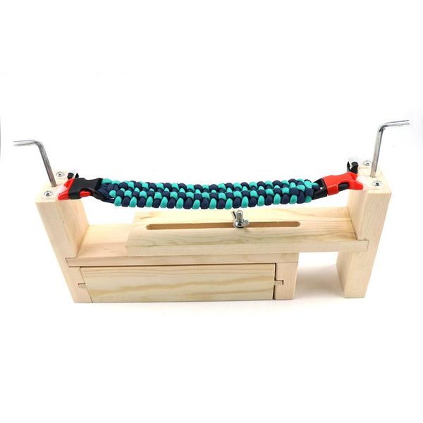 new rope bracelet braided wooden frame adjustable length rope support kit and fixture wooden braided crafting tool
new rope bracelet braided wooden frame adjustable length rope support kit and fixture wooden braided crafting tool