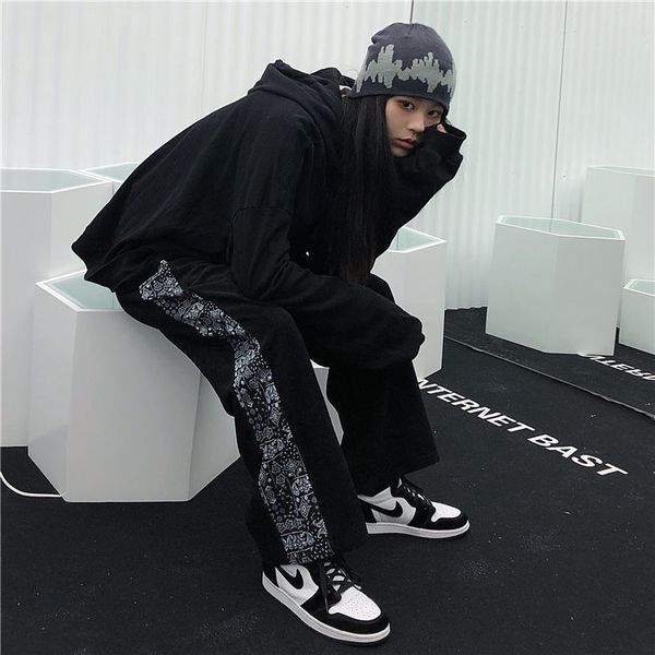 korean style wide leg pants cartoon print harajuku trousers women streetwear autumn fashion streetwear sweatpants women, Black;white
korean style wide leg pants cartoon print harajuku trousers women streetwear autumn fashion streetwear sweatpants women, Black;white