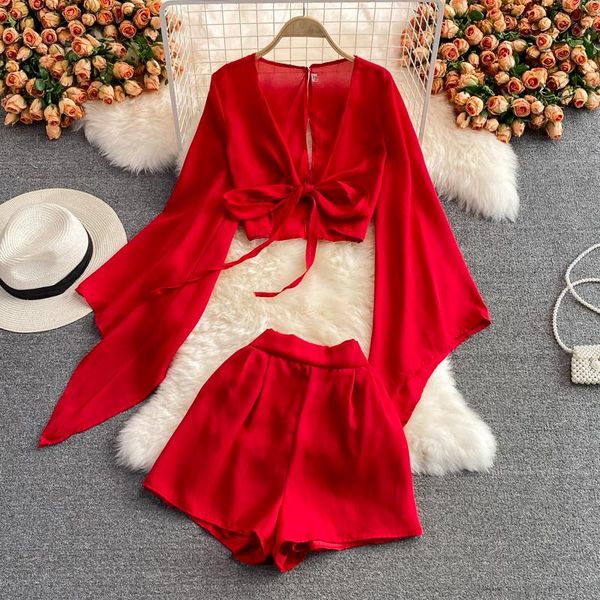 women's tracksuits summer yellow/green/red chiffon two piece set for women deep v-neck bandage + wide leg shorts female suits 2021, Gray
women's tracksuits summer yellow/green/red chiffon two piece set for women deep v-neck bandage + wide leg shorts female suits 2021, Gray