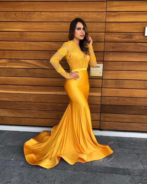 women formal mermaid dresses evening wear 2021 long sleeves lace applique v neck robe de marrige sweep train prom dress, Black;red
women formal mermaid dresses evening wear 2021 long sleeves lace applique v neck robe de marrige sweep train prom dress, Black;red