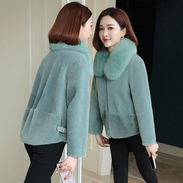 2021 new autumn winter real fox fur collar women genuine sheep sheared coat female plush natural lambswool short jacket outwear n253f052, Black
2021 new autumn winter real fox fur collar women genuine sheep sheared coat female plush natural lambswool short jacket outwear n253f052, Black
