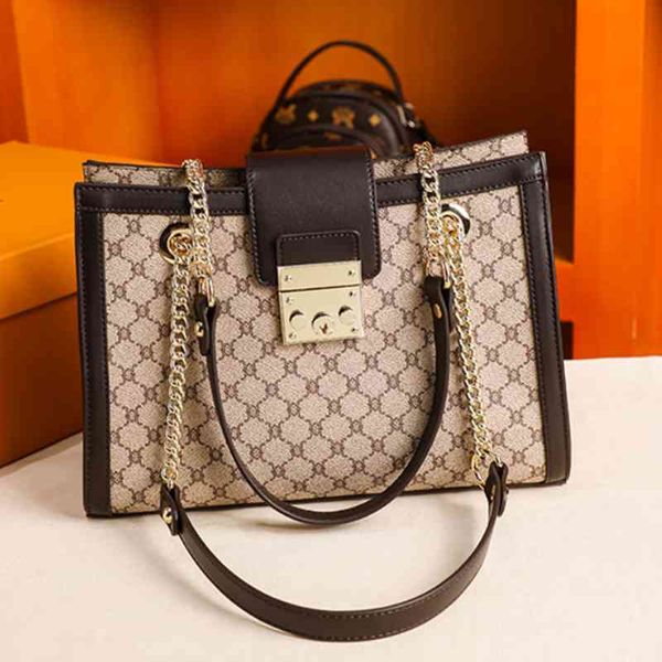 runway designer new luxury autumn women's large capacity small ladies fashion shoulder travel bag purses outlet
runway designer new luxury autumn women's large capacity small ladies fashion shoulder travel bag purses outlet