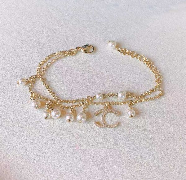 2021 charm bracelet with pearl and diamond for women wedding jewelry gift with box ps3710, Golden;silver
2021 charm bracelet with pearl and diamond for women wedding jewelry gift with box ps3710, Golden;silver