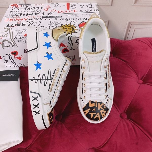 designers shoes luxury multicolor women men sneakers trainers vintage ladies casual shoe designer sneaker size35-45, Black;red
designers shoes luxury multicolor women men sneakers trainers vintage ladies casual shoe designer sneaker size35-45, Black;red
