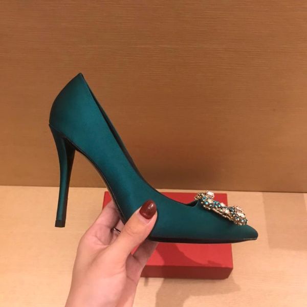 sandals fashion women 2021 rhinestone high heels silk material shoes, genuine leather sole size 34-40 10cn shoes, Black
sandals fashion women 2021 rhinestone high heels silk material shoes, genuine leather sole size 34-40 10cn shoes, Black