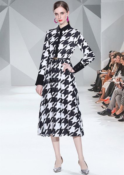 spring autumn print midi dresses with belt women luxury runway long sleeve turn-down collar slim a-line button shirt dresses holiday party o, Black;gray
spring autumn print midi dresses with belt women luxury runway long sleeve turn-down collar slim a-line button shirt dresses holiday party o, Black;gray