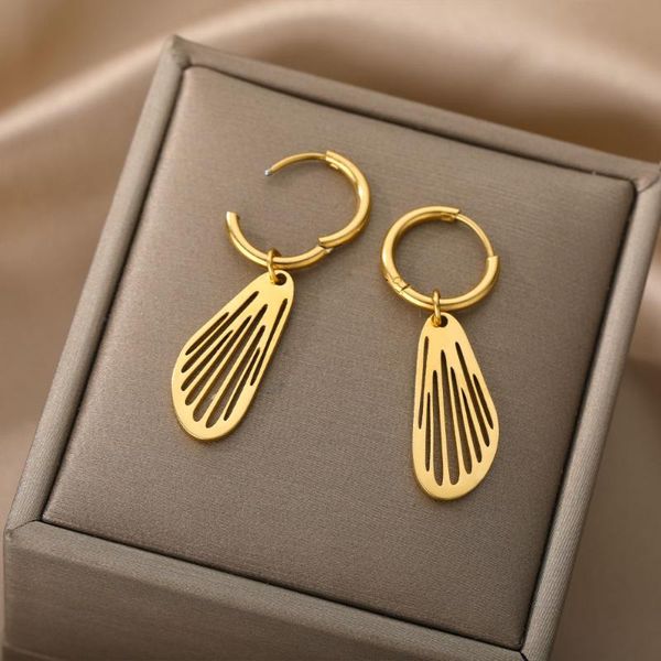 hoop & huggie hollow out butterfly earrings for women gold stainless steel engagement ear rings vintage jewelry gift, Golden;silver
hoop & huggie hollow out butterfly earrings for women gold stainless steel engagement ear rings vintage jewelry gift, Golden;silver