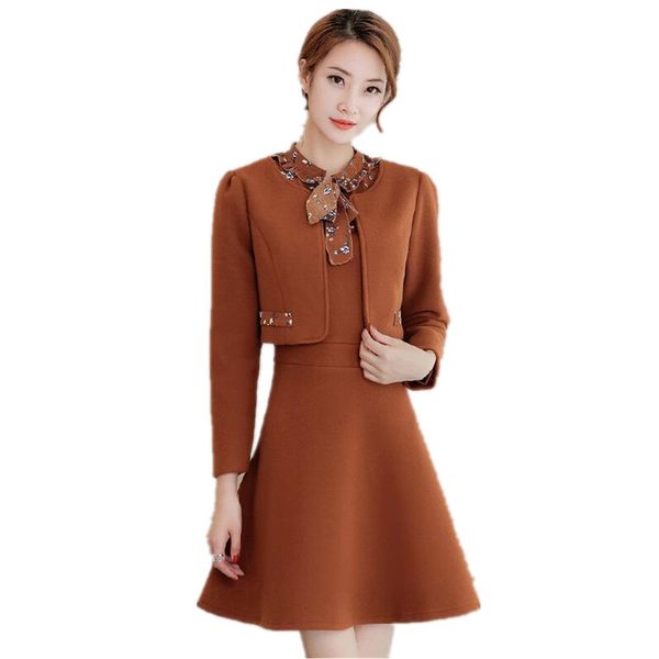 spring autumn and winter wool suit new korean women temperament garment ladies dressed in tide 26x1, White
spring autumn and winter wool suit new korean women temperament garment ladies dressed in tide 26x1, White