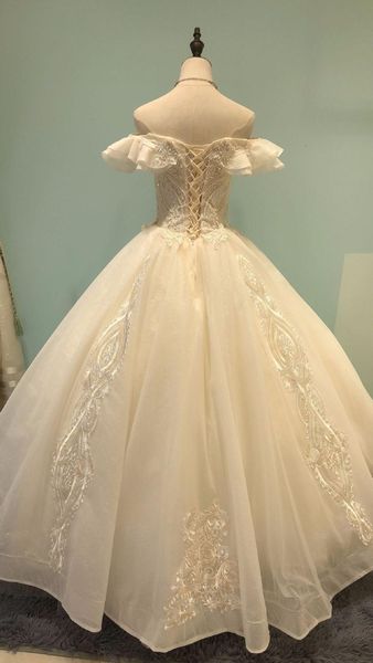 2021 new light champagne sweetheart lace ball wedding es applique beaded flowers bride gown vestido de noiva 56jt, White
2021 new light champagne sweetheart lace ball wedding es applique beaded flowers bride gown vestido de noiva 56jt, White