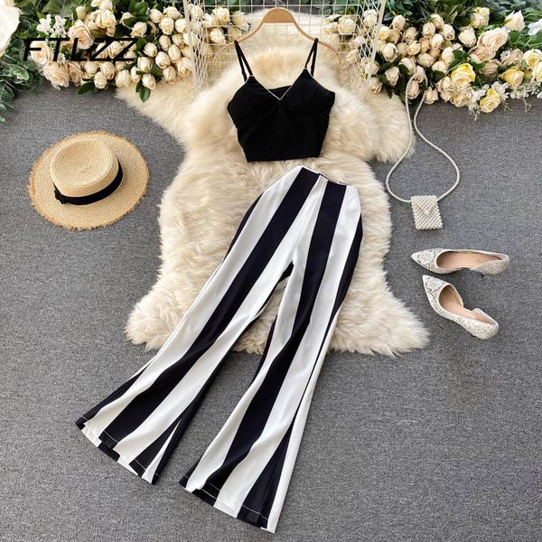 2021 women streetwear two piece sets fashion summer crop high waist straight leg pants stripe sutis laides boho 2 pcs set sfqs, Black
2021 women streetwear two piece sets fashion summer crop high waist straight leg pants stripe sutis laides boho 2 pcs set sfqs, Black