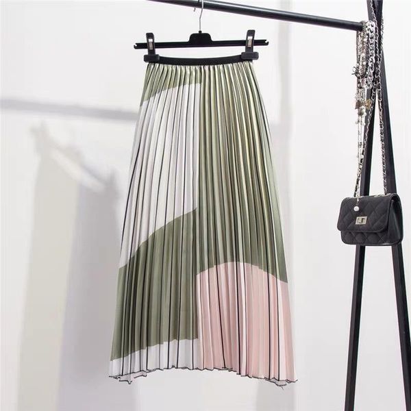 skirts 2021 summer fashion brand print cartoon satin pleated womens high waisted long midi skirt female linning jupe streetwear, Black
skirts 2021 summer fashion brand print cartoon satin pleated womens high waisted long midi skirt female linning jupe streetwear, Black