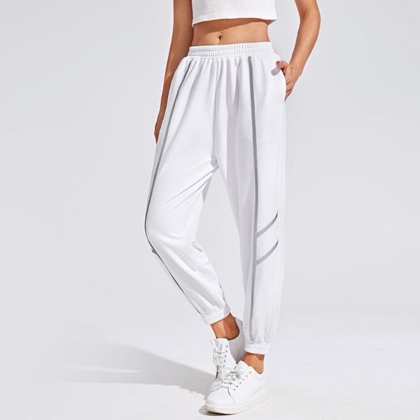 spring/summer 2021 white loose trace pants jogging women's casual high-waisted trace pants women's bunched leg, White;red
spring/summer 2021 white loose trace pants jogging women's casual high-waisted trace pants women's bunched leg, White;red