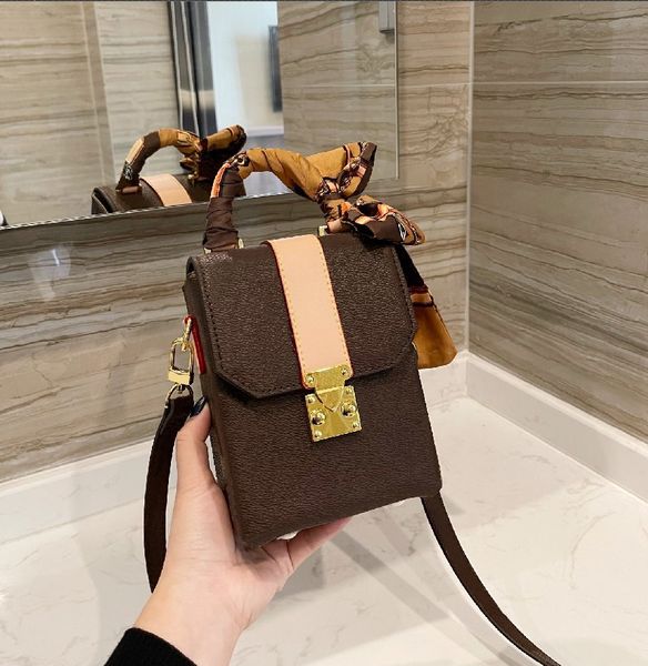 designer bagswomen's single shoulder flip bag fashion designer lady handbag messenger bags 4 colors wfluxury bag
designer bagswomen's single shoulder flip bag fashion designer lady handbag messenger bags 4 colors wfluxury bag