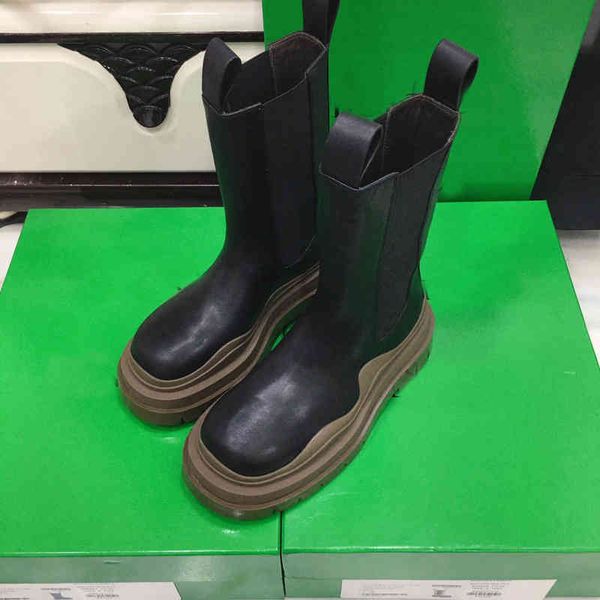 women designer luxury lug flash tire boots genuine leather autumn and winter knee half boot casual shoes classics roman martin, Black
women designer luxury lug flash tire boots genuine leather autumn and winter knee half boot casual shoes classics roman martin, Black