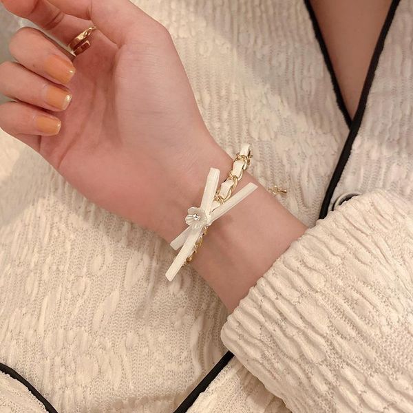charm bracelets lovoacc 2021 summer cute white flower bowknot bracelet for women girl elegant gold twist link chains accessories, Golden;silver
charm bracelets lovoacc 2021 summer cute white flower bowknot bracelet for women girl elegant gold twist link chains accessories, Golden;silver