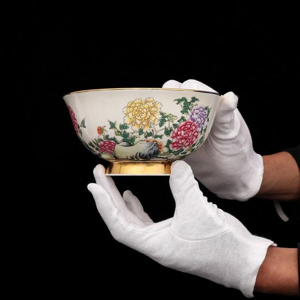 qing dynasty qianlong year mark famille rose peony flower pattern bowl antique porcelain collection
qing dynasty qianlong year mark famille rose peony flower pattern bowl antique porcelain collection