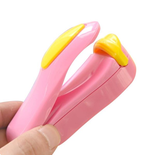 bag clips heat mini practical household food plastic packing hand press seal machine home acces handy manual
bag clips heat mini practical household food plastic packing hand press seal machine home acces handy manual