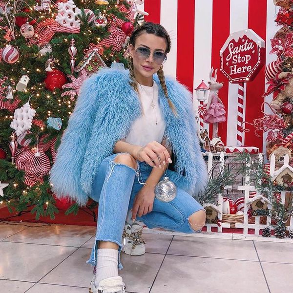 women's fur & faux real lamb jacket fashion black white women quality genuine coat full sleeve overcoat chic outwear
women's fur & faux real lamb jacket fashion black white women quality genuine coat full sleeve overcoat chic outwear