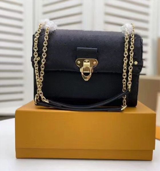 luxurys designer bags leather fashion women shoulder bag ayered ear bag
luxurys designer bags leather fashion women shoulder bag ayered ear bag