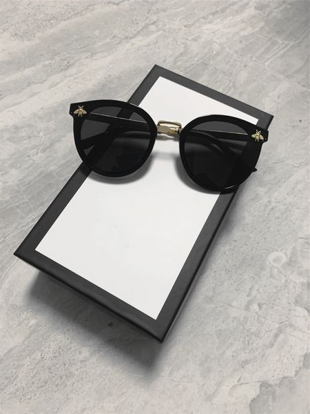 luxury brands sunglasses fashion multicolor classic women sunglasses driving sport shading glasses mens sunglasses trend glasses aviator su, White;black
luxury brands sunglasses fashion multicolor classic women sunglasses driving sport shading glasses mens sunglasses trend glasses aviator su, White;black