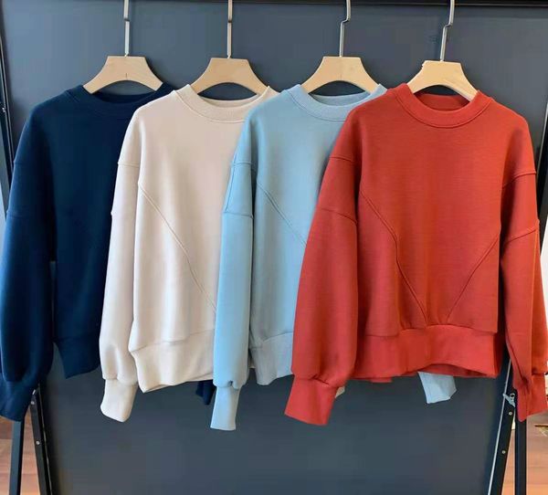 2021 new winter plus veet round neck sweater irregular stitching pure color simple k3gw, Black
2021 new winter plus veet round neck sweater irregular stitching pure color simple k3gw, Black