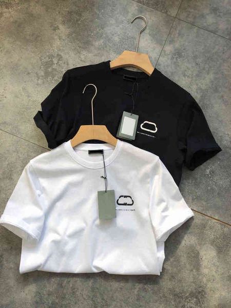 2022 factory wholesale new spring / summer bb lock letter lovers korean printed round neck short sleeve fashion t-shirt, White;black
2022 factory wholesale new spring / summer bb lock letter lovers korean printed round neck short sleeve fashion t-shirt, White;black