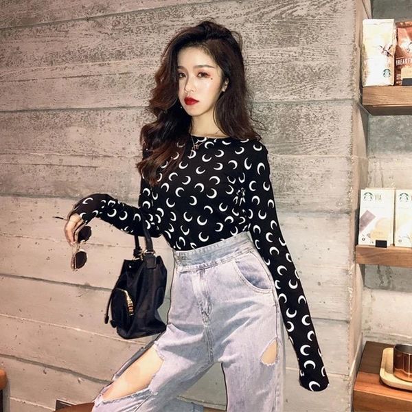 women's t-shirt round neck 90s aesthetic femme t-shirts spring summer solid color thin slim fit casual women long sleeve korean fashion, White
women's t-shirt round neck 90s aesthetic femme t-shirts spring summer solid color thin slim fit casual women long sleeve korean fashion, White