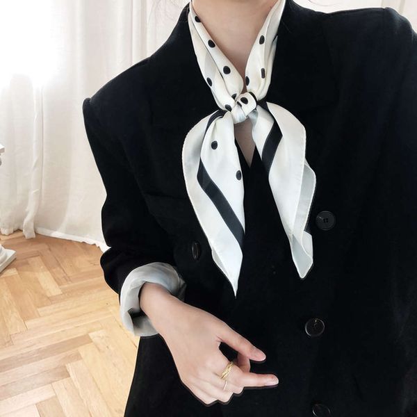designer luxi foreign style fashion wave point long small silk women's spring and autumn decoration short square scarf w08, Blue;black
designer luxi foreign style fashion wave point long small silk women's spring and autumn decoration short square scarf w08, Blue;black