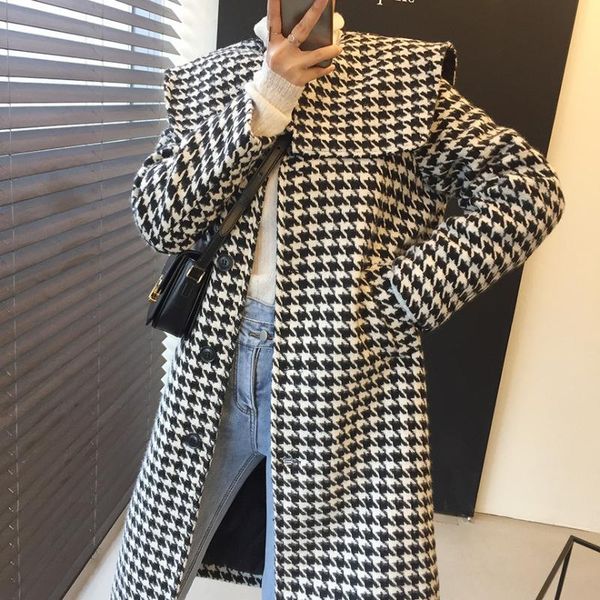 2021 winter houndstooth woolen tweed long coats jackets women long sleeve turn-down collar vintage fashion korean coats, Black
2021 winter houndstooth woolen tweed long coats jackets women long sleeve turn-down collar vintage fashion korean coats, Black