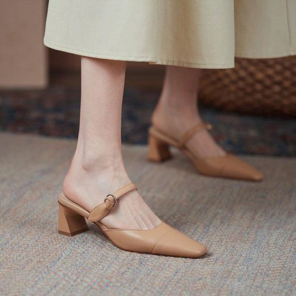 slippers casual female shoes slides med low square heel mules for women 2021 pointed toe luxury soft block cover rome fabric, Black
slippers casual female shoes slides med low square heel mules for women 2021 pointed toe luxury soft block cover rome fabric, Black