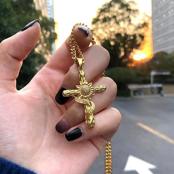 pendant necklaces 5a zirconia cross crystal pendants silver-plate box chain necklace female choker fashion jewelry gifts for women girls
pendant necklaces 5a zirconia cross crystal pendants silver-plate box chain necklace female choker fashion jewelry gifts for women girls