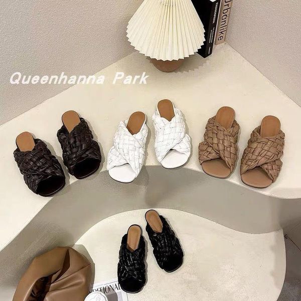 slippers flip flops women's flat design 2021 summer sandalias women shoes slides for sandals a393, Black
slippers flip flops women's flat design 2021 summer sandalias women shoes slides for sandals a393, Black
