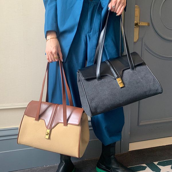 zhang yuqi's same canvas 2020 new chaotuote single shoulder underarm versatile large capacity bag for women
zhang yuqi's same canvas 2020 new chaotuote single shoulder underarm versatile large capacity bag for women