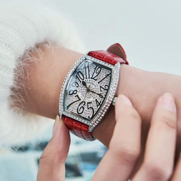 wristwatches 2021 female watch tonneau minimalist women's slim quartz clock leather wristwatch fashion trend black watches, Slivery;brown
wristwatches 2021 female watch tonneau minimalist women's slim quartz clock leather wristwatch fashion trend black watches, Slivery;brown