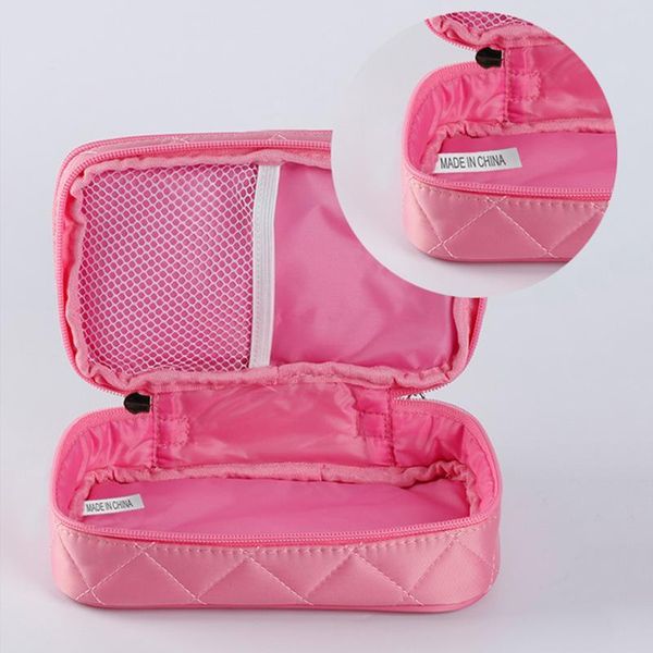 nylon make up diamond-pattern box cosmetic layers multi-room portable travel capacity 2 toiletries pack bag large l / s jhuwt, Red;black
nylon make up diamond-pattern box cosmetic layers multi-room portable travel capacity 2 toiletries pack bag large l / s jhuwt, Red;black