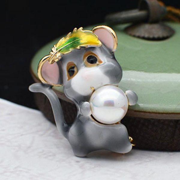 pins, brooches zlxgirl jewelry yellow and gray carton animal fashion enamel gold hijab accessories pearl pins brooch
pins, brooches zlxgirl jewelry yellow and gray carton animal fashion enamel gold hijab accessories pearl pins brooch