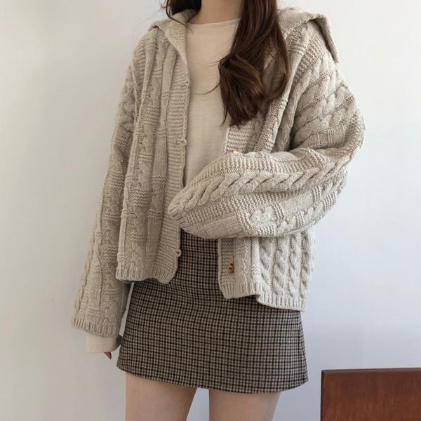 2021 new spring autumn sweaters women loose turn down collar short solid cardigan ladies korean casual chic pull knitted coats gtvs, White;black
2021 new spring autumn sweaters women loose turn down collar short solid cardigan ladies korean casual chic pull knitted coats gtvs, White;black