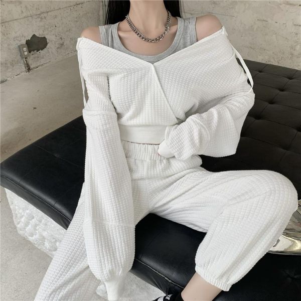 women's two piece pants chic fashion sports suit plaid hooded sweatshirt casual off shoulder and long trousers outfits female 3pcs set, White
women's two piece pants chic fashion sports suit plaid hooded sweatshirt casual off shoulder and long trousers outfits female 3pcs set, White
