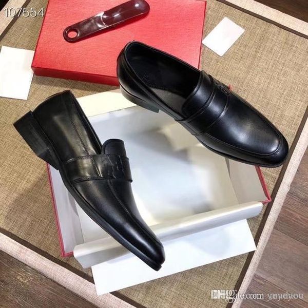 g1 2020 leather men casual shoes fashion luxury men loafers breathable walking shoes lightweight slip-on driving footwear big size 38-45 33, Black
g1 2020 leather men casual shoes fashion luxury men loafers breathable walking shoes lightweight slip-on driving footwear big size 38-45 33, Black