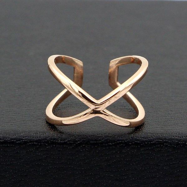 wedding rings fashion brand rose gold color stainless steel love geometric hollow x finger women party gift, Slivery;golden
wedding rings fashion brand rose gold color stainless steel love geometric hollow x finger women party gift, Slivery;golden